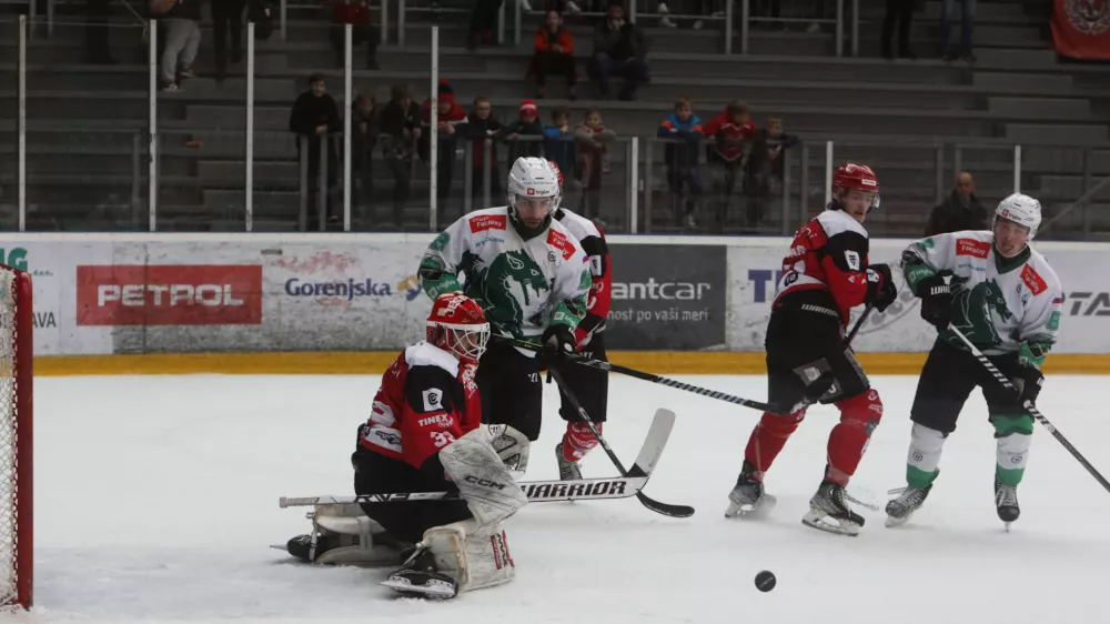 15.03.2024. Finale Državnega prvenstva v hokeju, 4. tekma Sij Acroni Jesenice - SŽ Olimpija. FOTO:Bojan Velikonja 