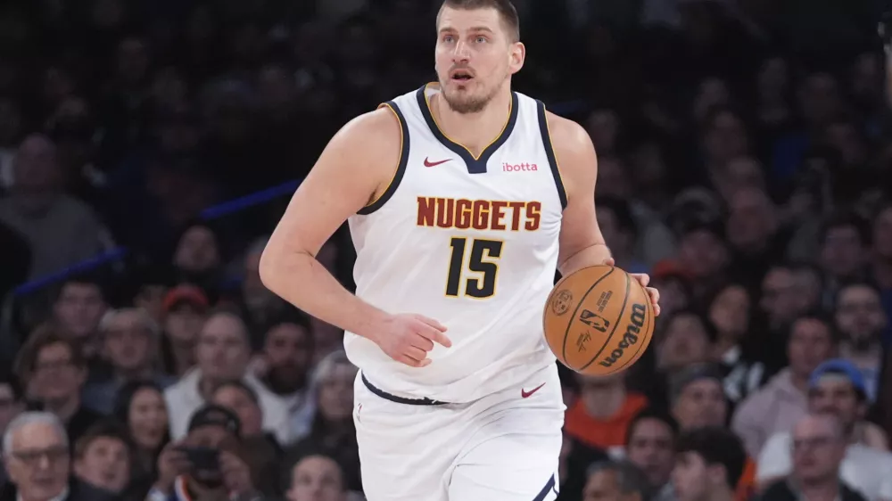 Nikola Jokić: Ko&scaron;arko imam neizmerno rad, a ni in nikoli ne bo glavna stvar v mojem življenju. Doma imam nekaj neprecenljivega &ndash; družino. Foto: AP