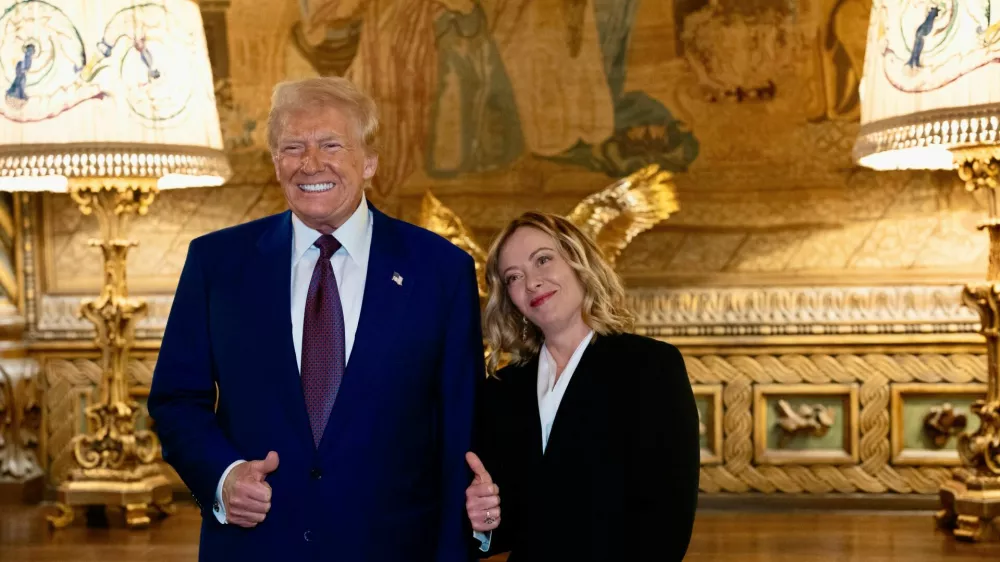 U.S. President-elect Donald Trump meets with Italian Prime Minister Giorgia Meloni at Mar-a-Lago in Palm Beach, Florida, U.S. January 4, 2025. Italian Government/Handout via REUTERS THIS IMAGE HAS BEEN SUPPLIED BY A THIRD PARTY. NO RESALES. NO ARCHIVES. MANDATORY CREDIT.