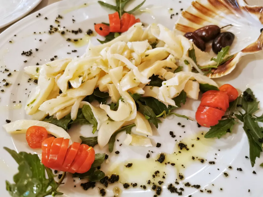 Sipa v solati, Gostilna Korte