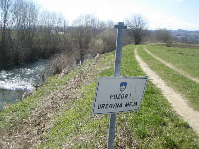 Slovensko-hrva&scaron;ka meja na reki SotliFoto: Ernest Sečen