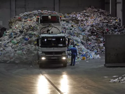 zbirnimi center odpadkov Bukovžlak- RCERO Celje - Regionalni center za ravnanje z odpadki - sodoben regijski projekt, v katerega je vključeno 24 občin Savinjske regije, odlagali&scaron;če odpadkov - //FOTO: Luka Cjuha