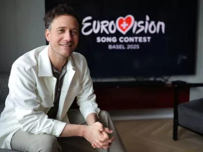 Ljubljana, Neu Residences.Medijsko druzenje z evrovizijskim predstavnikom Klemnom Slakonjo pred odhodom v Svico.Evrovizijski predstavnik Klemen Slakonja.