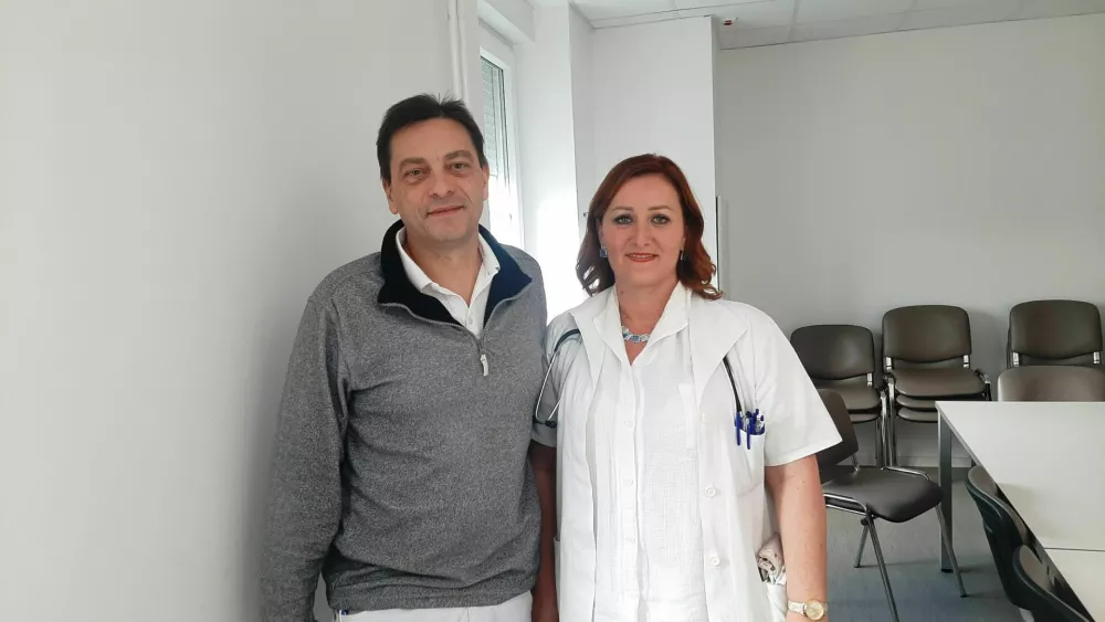 Primarij Bo&scaron;tjan Leskovar, Splo&scaron;na bolni&scaron;nica Trbovljestrokovna direktorica Tadeja Jelenko. / Foto: Roman Turn&scaron;ek