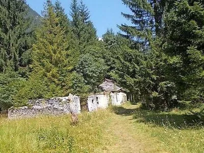 Jan&scaron;a parcela Trenta