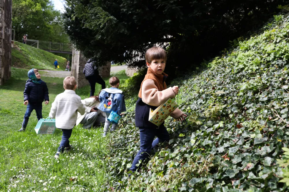 19.04.2025. Lov na pirhe na Ljubljanskem gradu, prireditev za otroke. Foto: Bojan Velikonja 