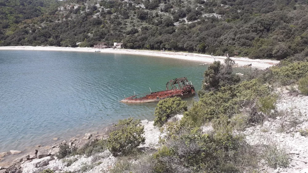 Pot Stjepana Hauserja Rakalj