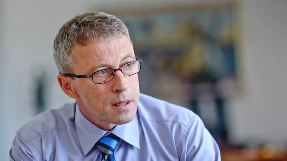 dr. Rok Čeferin, odvetnik - specialist za civilno in medijsko pravo - ustanovitelj Odvetni&scaron;ke družbe Čeferin - solastnik Evropske pravne fakultete (EPF) v Novi Gorici   //FOTO: Tomaž Zajel&scaron;nik