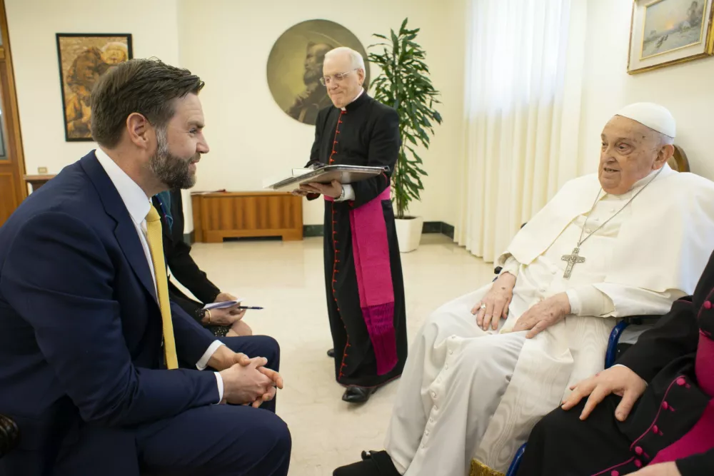 20 April 2025, Vatican, Vatican City: Pope Francis (R) meets with US Vice President JD Vance (L) and delegation during an audience at Casa Santa Marta. Photo: Vatican Media/IPA via ZUMA Press/dpa