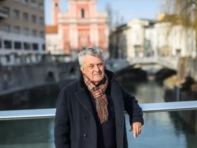 - 22.02.2023 - prof. Janez Koželj, arhitekt &ndash; nekdanji ljubljanski podžupan za področje urbanizma (2006 - 2022), profesor za arhitekturo mesta in urbanistično planiranje na Fakulteti za arhitekturo in Biotehniki fakulteti v Ljubljani, častni član Zbornice za arhitekturo in prostor (ZAPS), dobitnik nagrade Big SEE arhitekturni vizionar 2019, ki jo je prejel na Festivalu BIG. predsednik Dru&scaron;tva Zelenih nadzornikov, //FOTO: Bojan Velikonja