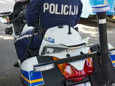 Hrva&scaron;ka policija motor Foto: Reuters/Alamy
