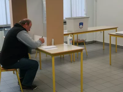 Kmetijsko gozdarska zbornica Slovenije (KGZS), volitve v svet zbornice 2024, voli&scaron;če Ljutomer. Foto: Tatjana Pihlar 