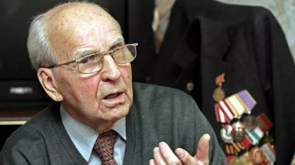 vklčj xlvkjyxlkvj klxjvklvjlk jvkljklv kl.