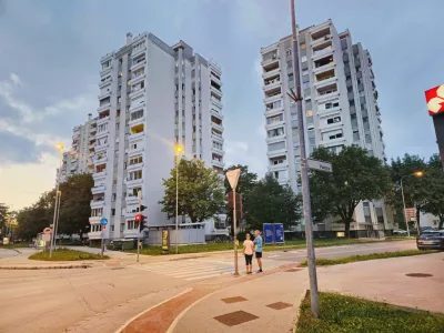 Nekatere stanovalce Planine vznemirjajo visoki stro&scaron;ki ogrevanja. Foto:&nbsp;Facebook