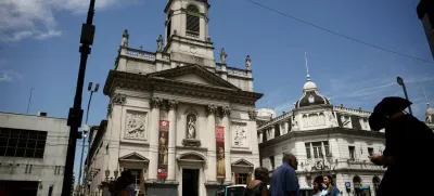 FILE PHOTO: A view shows the Basilica San Jose de Flores, where the Pope Francis, then Cardinal Jorge Bergoglio, once served, in Buenos Aires, Argentina, February 21, 2025. REUTERS/Tomas Cuesta/File Photo / Foto: Tomas Cuesta