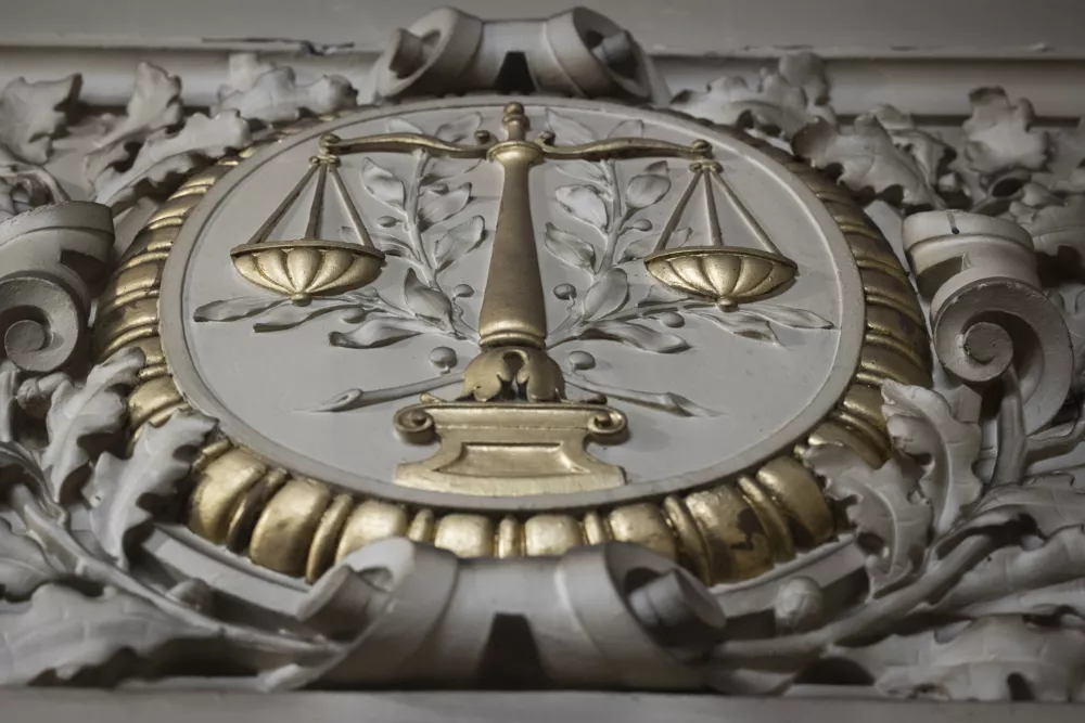 Pravici mora biti zado&scaron;čeno, vpra&scaron;anje je samo, na kak&scaron;en način. / Foto: Bor Slana/STA