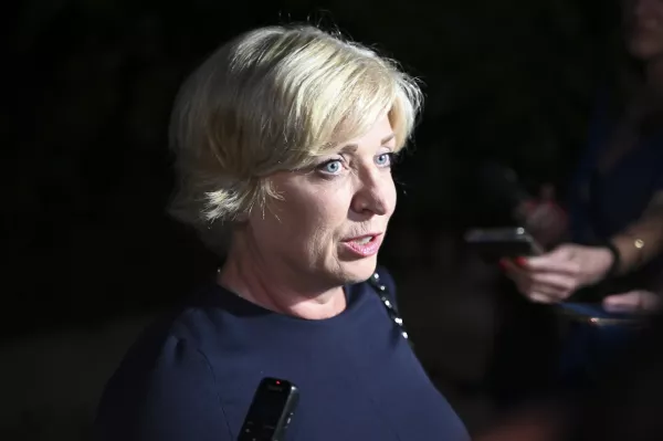 Romana Tomc09.06.2024 - Evropske volitve 2024 - Volitve poslancev v Evropski parlament - sedež stranke SDS (Slovenska demokrtska stranka) //FOTO: Nik Erik Neubauer