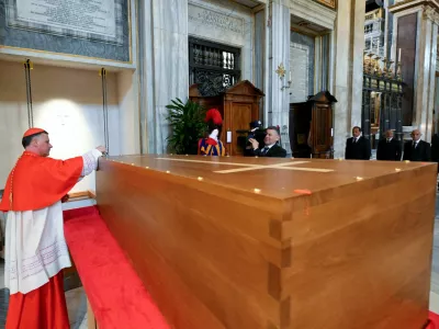 A member of the clergy participates in the burial rite for Pope Francis, at the Vatican, April 26, 2025. Vatican Media/&shy;Francesco Sforza/Handout via REUTERS  ATTENTION EDITORS - THIS IMAGE WAS PROVIDED BY A THIRD PARTY.