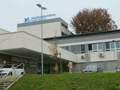 Splo&scaron;na bolni&scaron;nica Novo mesto, četrta največja bolni&scaron;nica v državi, je tudi učna bolni&scaron;nica za potrebe novome&scaron;ke fakultete za zdravstvene vede. F Dragana Stanković