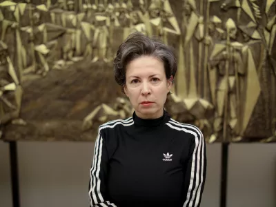 15.04.2025 - Chus Mart&iacute;nez, kustosinja 36. mednarodnega grafičnega bienalaFoto: Luka Cjuha