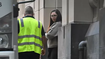 Erin Patterson pred sodi&scaron;čem v majhnem kraju nedaleč od Melbourna Foto: Reuters