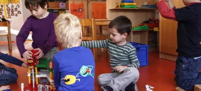 otrok - igra- Vrtec Trnovo - zavod za predšolsko vzgojo - predšolski otroci -    //FOTO: Jaka Gasar