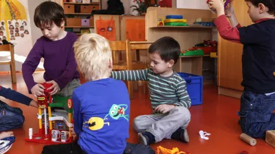 otrok - igra- Vrtec Trnovo - zavod za pred&scaron;olsko vzgojo - pred&scaron;olski otroci -    //FOTO: Jaka Gasar