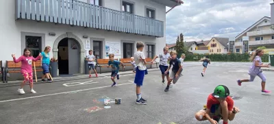 zapečaten medgeneracijski center KR