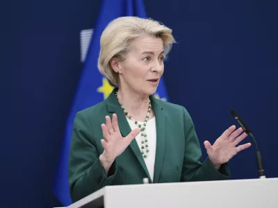 European Commission President Ursula von der Leyen addresses journalists during a media conference at EU headquarters in Brussels, Monday, April 7, 2025. (AP Photo/Virginia Mayo)