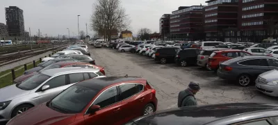 Tatovi se nenehno trudijo najti nove načine in izdelati nove pripomočke, s katerimi bi prišli v tuje vozilo in zagnali motor. Foto: Luka Cjuha