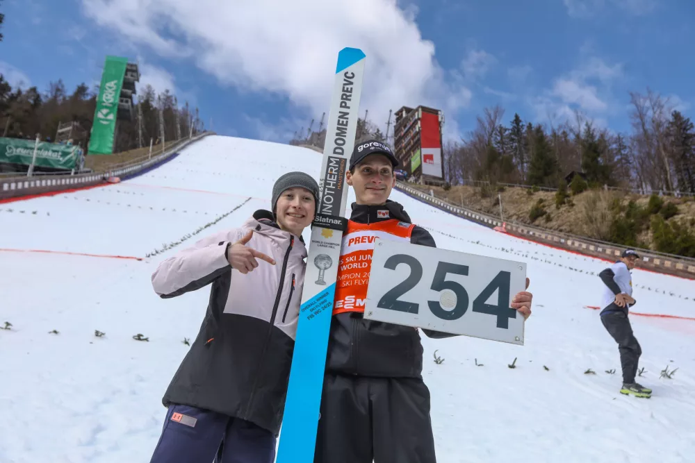 Nika Prevc Domen Prevc30.03.2025 - finale svetovnega pokala v smučarskih skokih, mo&scaron;ki, posamična tekma; PLANICA 2025Foto: Luka Cjuha
