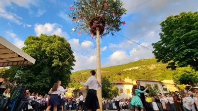 Majenca, Dolina pri Trstu, parterji in parterce, prvi ples / Foto: Katja Gle&scaron;čič 