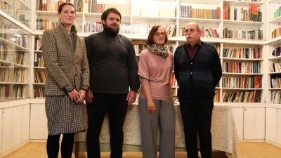 - Nata&scaron;a Kramberger, pisateljica in novinarka,- Muanis Sinanović, pisatelj, pesnik, kritik,- Barbara Korun, pesnica, pisateljica in esejistka,- Milan Dekleva, slovenski pesnik, pisatelj, dramatik, publicist, novinar, urednik, skladatelj in glasbenik.- 07.05.2025. - Predstavitev nominirancev za Cankarjevo nagrado 2025.//FOTO: Bojan Velikonja