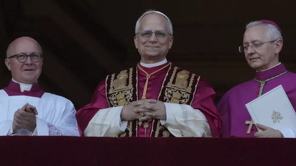 Newly elected Pope Leone XIV appears at the balcony of St. Peter's Basilica at the Vatican, Thursday, May 8, 2025. (AP Photo/Andrew Medichini)