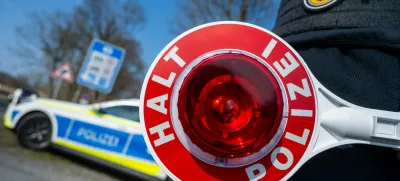 FILED - 21 March 2025, Mecklenburg-Western Pomerania, Garz: A federal police officer stands in the border area of the EU internal border with Poland on the island of Usedom. Poland's embassy in Berlin has raised concerns over plans by Germany's incoming conservative-led government to tighten border controls, warning such measures could harm cross-border traffic and the functioning of the EU's internal market. Photo: Stefan Sauer/dpa