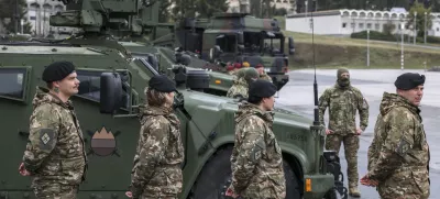 - simbolična fotografija – vojaki SV -- 31.03.2023 – Slovenska vojska (SV) - Vojašnica Ivana Cankarja Vrhnika - obisk predsednice republike v okviru katerega se je seznanila s stanjem pripravljenosti Slovenske vojske v letu 2022, //FOTO: Jaka Gasar