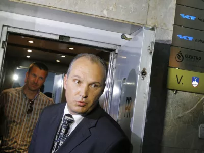 Kristjan Verbič, predsednik Vseslovensko združenje malih delničarjev - VZMD - Skup&scaron;čina SCT - delničarji gradbene družbe odločali o spremembi osnovnega kapitala družbe, in sicer z vplačilom stvarnega vložka oz. s konverzijo terjatev navadnih upnikov. uprava - upravni odpor  /FOTO: Jaka Adamič