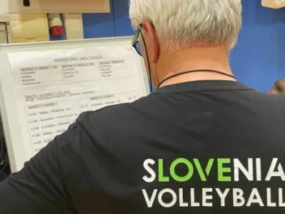 odbojkarsko dru&scaron;tvo Veterani Slovenija