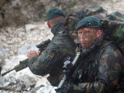 Angle&scaron;ka vojska - specialci SAS, maskirna obleka, vojak, //FOTO: Jaka AdamičOPOMBA: ZA OBJAVO V ČASOPISU DNEVNIK