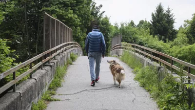- 12.05. 2025 - nadvoz za pe&scaron;ce čez obvoznico v Kosezah - Ledarska ulica//FOTO: Jaka Gasar