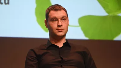 Miha Kordi&scaron; - 29.09.2022 - Predsedni&scaron;ke volitve 2022 &ndash; prvo uradno soočenjem predsedni&scaron;kih kandidatov v okviru zaključka Festivala za tretje življenjsko obdobje v Cankarjevem domu -//FOTO: Nik Erik Neubauer