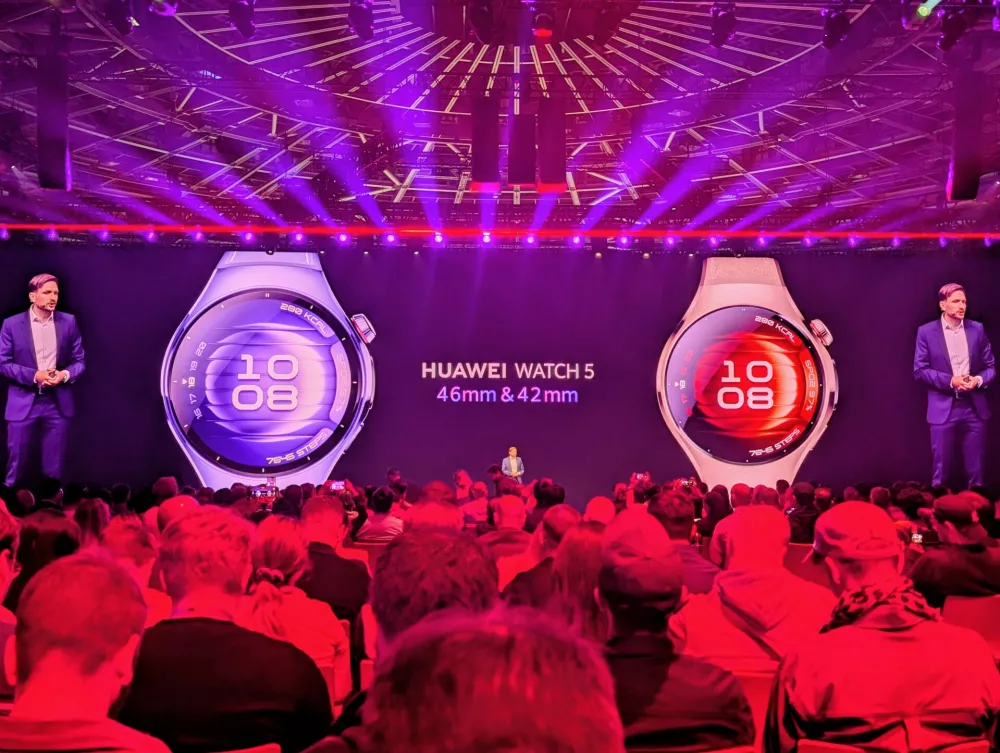 Huawei je tokrat uporabil isti dizajn za mo&scaron;ko in žensko različico ure watch 5.