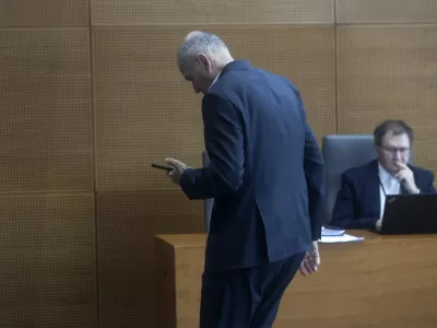 Janez Jan&scaron;a- 03.03.2025 - Predsednik vlade dr. Robert Golob je na 28. redni seji Državnega zbora odgovarjal na ustna poslanska vpra&scaron;anja - parlament, poslanec, poslanci, politika, vlada//FOTO: Jaka Gasar