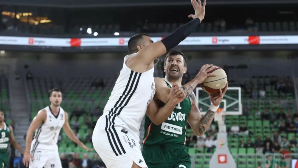 16.5.2025 ko&scaron;arka Olimpija Dubaj Foto Luka Cjuha