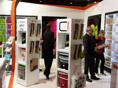 Pobuda omogoča, da uporabniki vrnejo svoje odslužene Skazine izdelke, v Skazi pa jih&nbsp; reciklirajo in ponovno uporabijo. Foto: Skaza