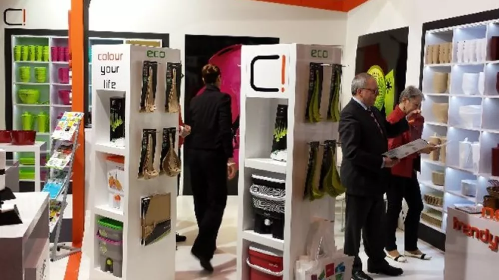 Pobuda omogoča, da uporabniki vrnejo svoje odslužene Skazine izdelke, v Skazi pa jih&nbsp; reciklirajo in ponovno uporabijo. Foto: Skaza