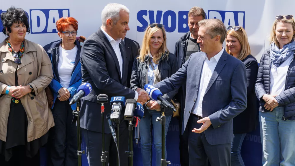 Radomlje, Arboretum Volcji potok.Festival Svobode stranke Gibanje Svoboda.Novinarska konferenca predsednika Gibanja Svoboda Roberta Goloba in zupana MOM Sase Arsenovica
