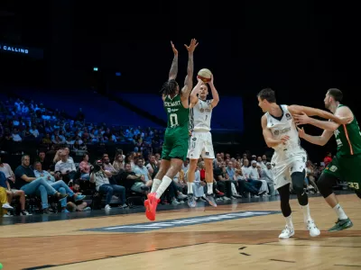 Klemen Prepelič, Dubaj