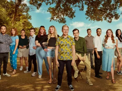 Udeleženci resničnostnega &scaron;ova, ki so ga v Veliki Britaniji že označili za najbolj nerodnega vseh časov. F Channel 4, zajem zaslona