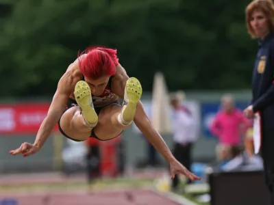 Nina Kolarič (skok v daljino)- 18. mednarodni atletski miting v počastitev dneva rudarjev Velenje 2013 - atletika//FOTO: Tomaž Skale